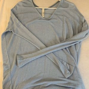 Jolie long sleeve top